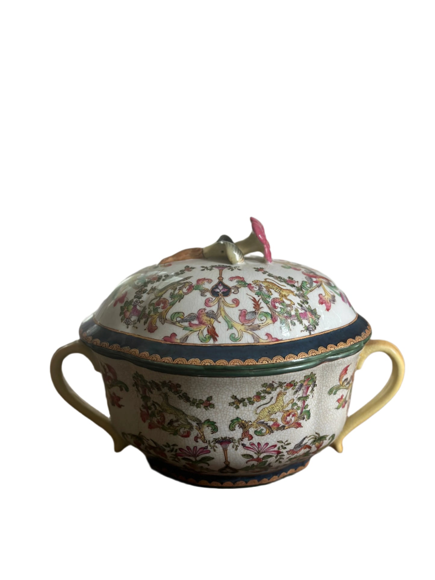 Hua Rong Tang Zhi Porcelain Lidded Tureen