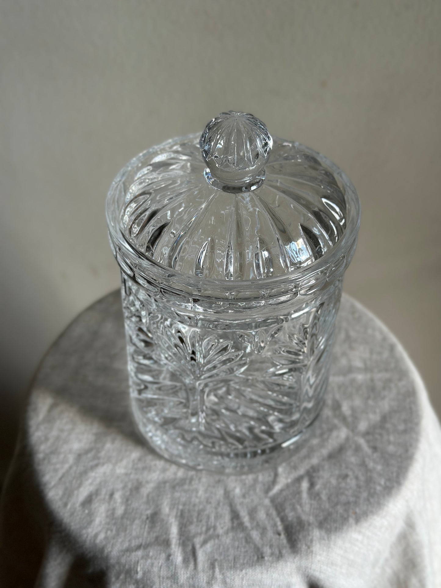 Crystal Biscuit Jar Lidded