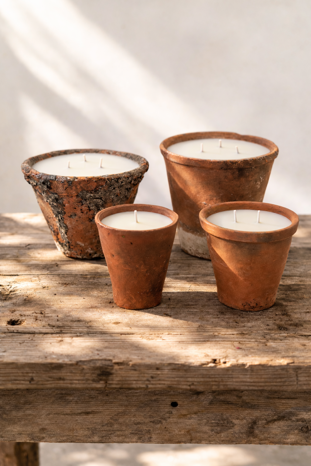 Antique Medium English Terracotta Pot (14-16)