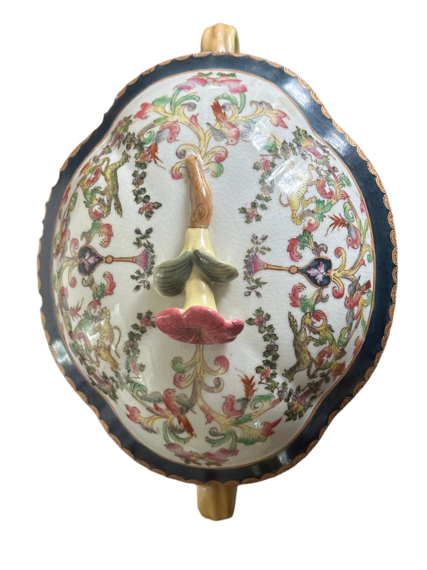 Hua Rong Tang Zhi Porcelain Lidded Tureen