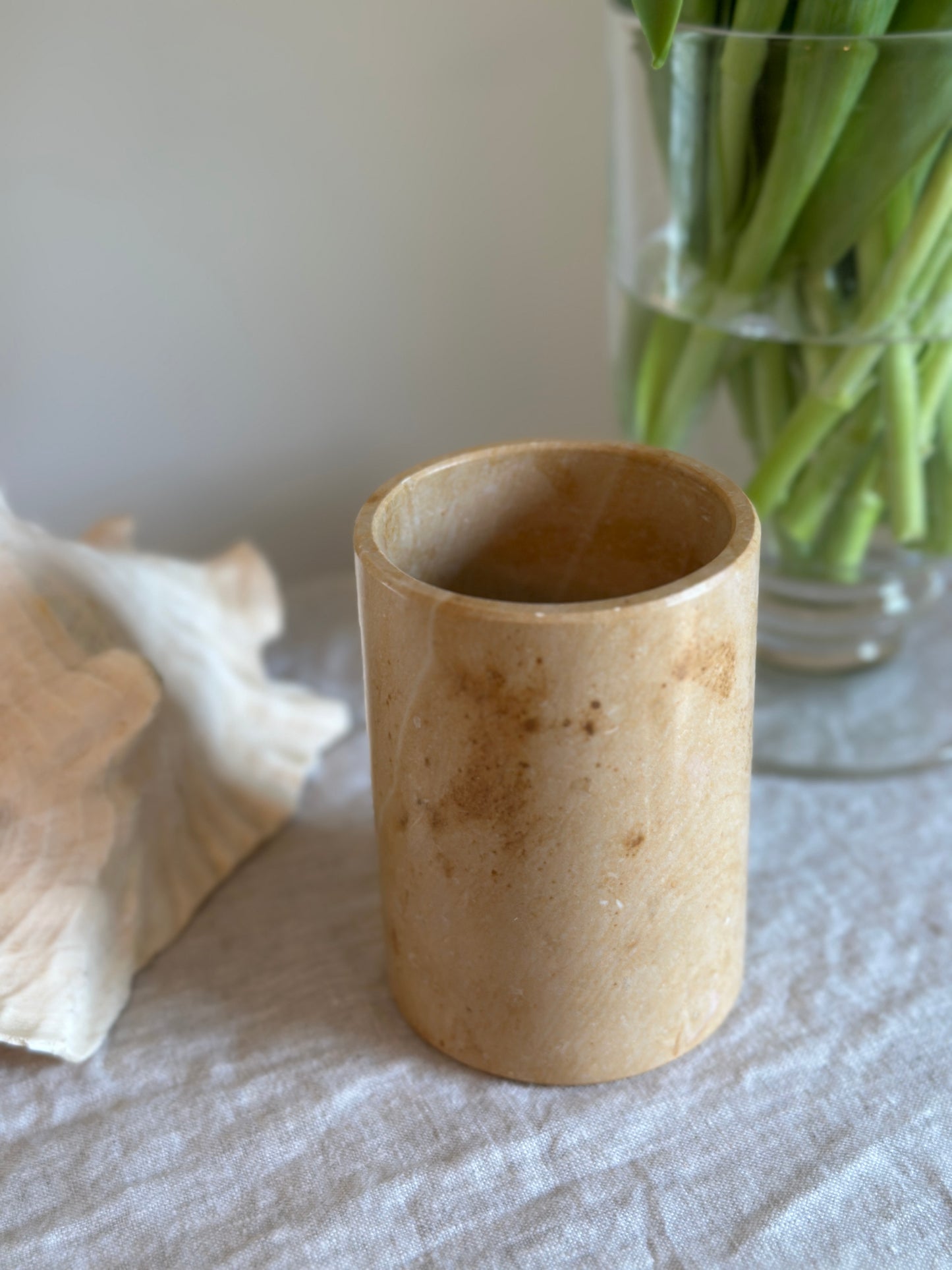 Vintage Marble Tumbler (16 oz)