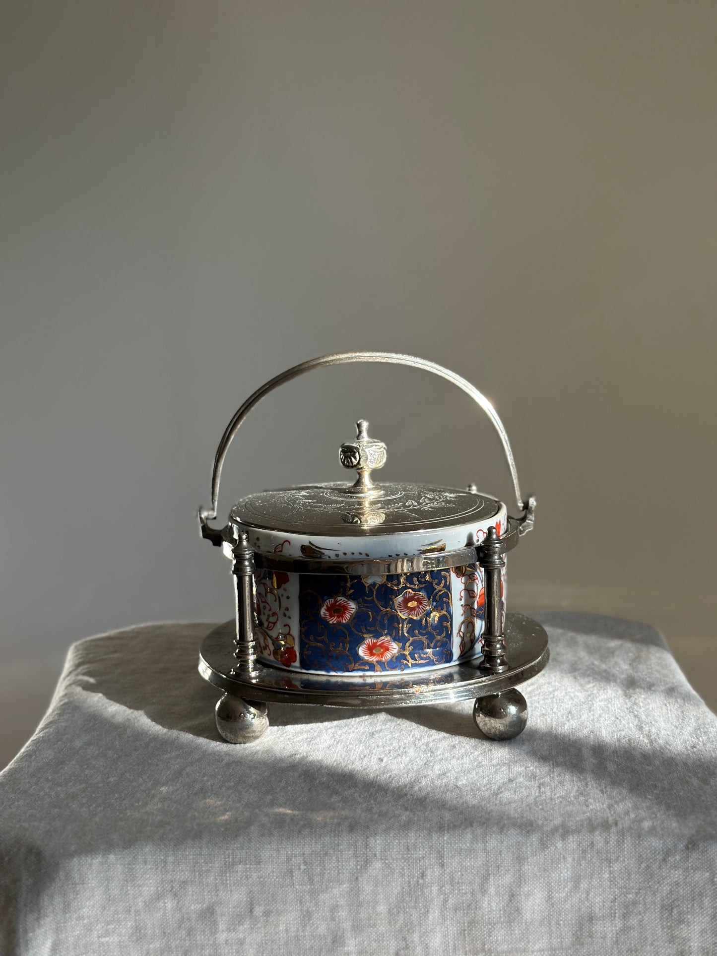 Imari Style Butter Dish w/ Silver Plate Cage and Ball Feet