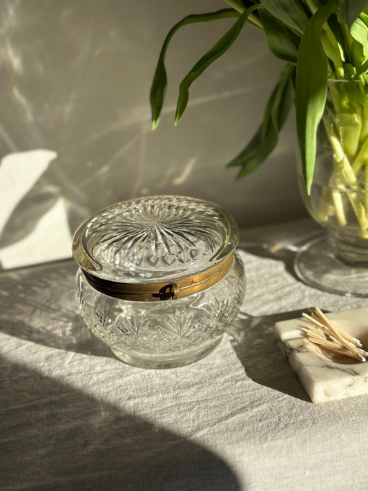 Round Crystal Box w/ Brass Fittings *DISCLAIMER* (24 oz)