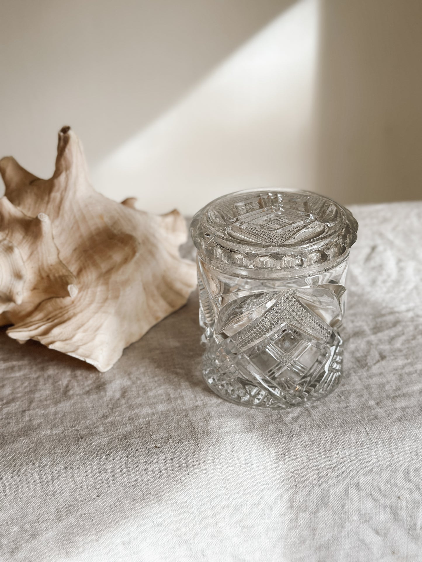 Crystal Lidded Canister (16 oz)