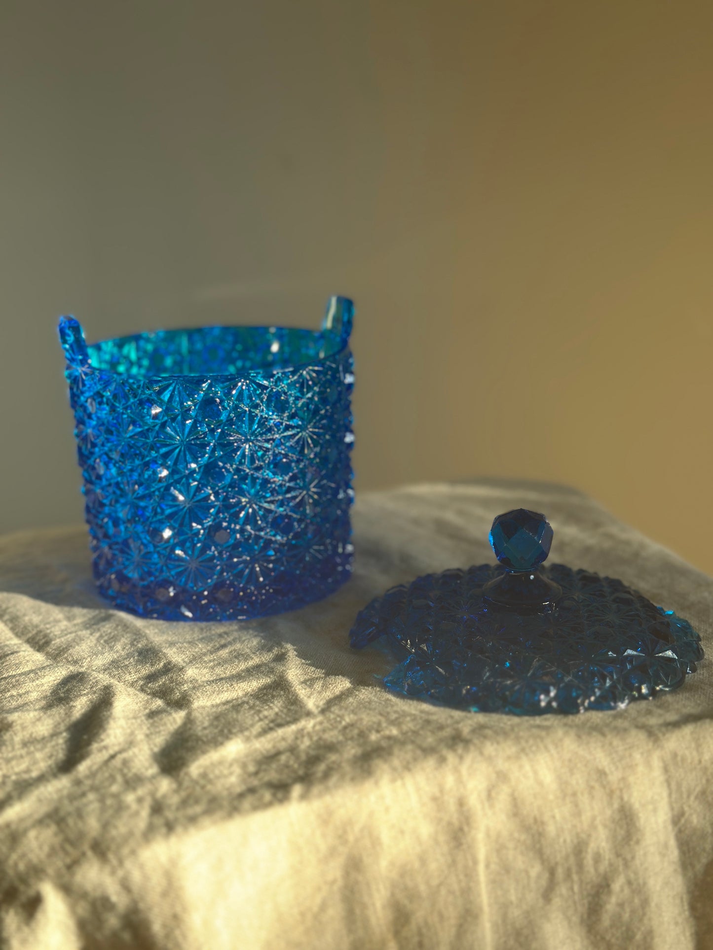 20 oz Fenton Daisy & Button Cobalt Blue Glass Ice Bucket