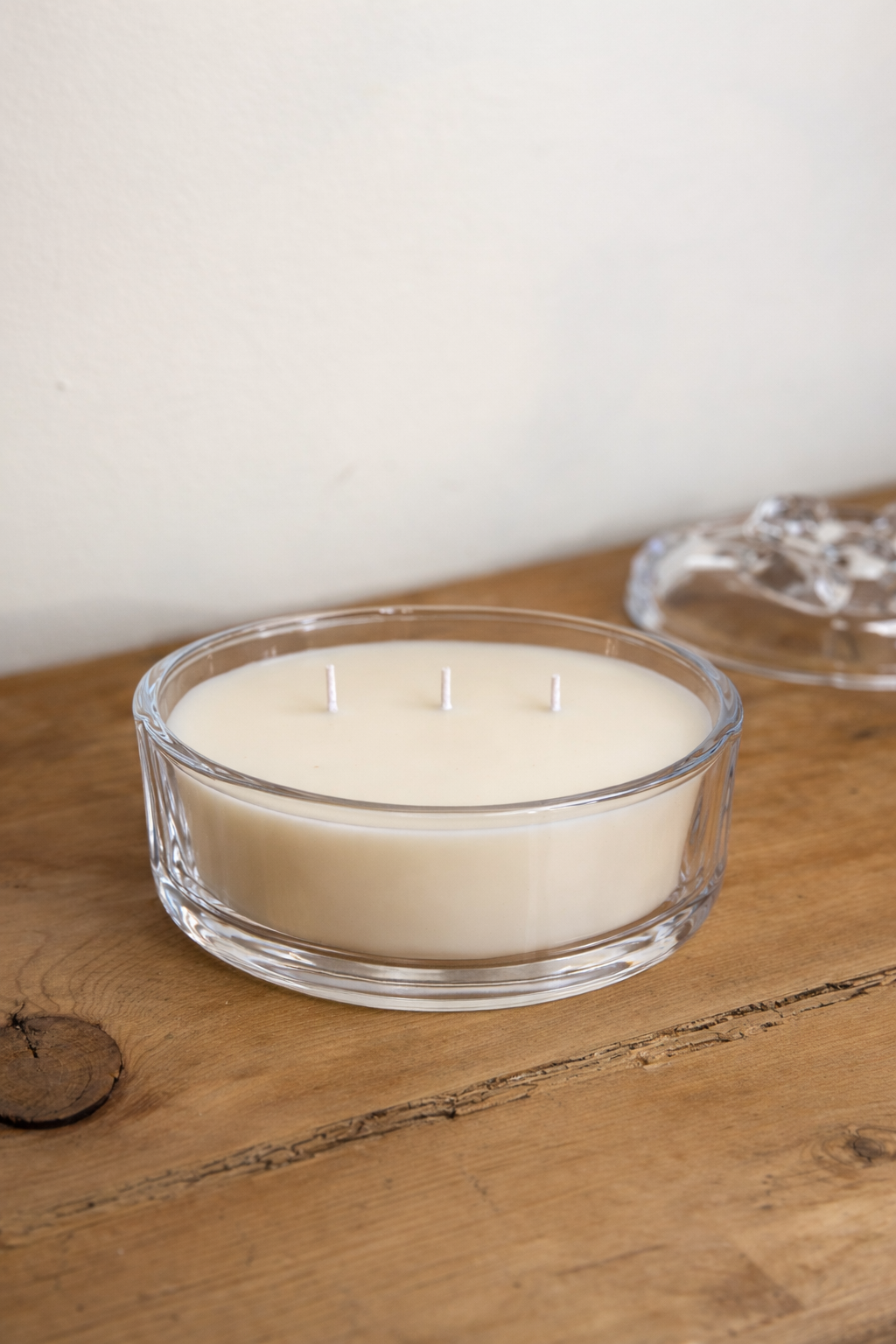 Lidded Glass Flower/Bow Box