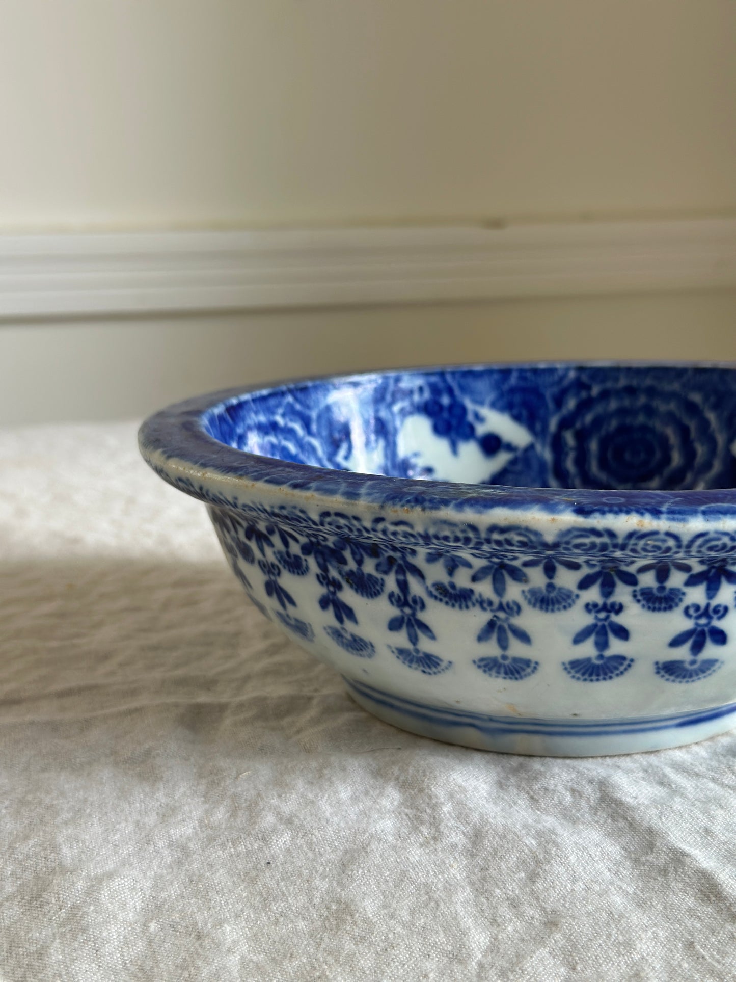 Antique Meiji Japanese Blue & White Stencil Porcelain Bowl c. 1880–1900