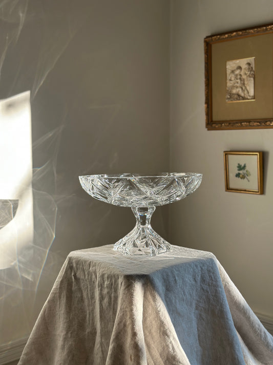 80 oz Brilliant Crystal Pedestal