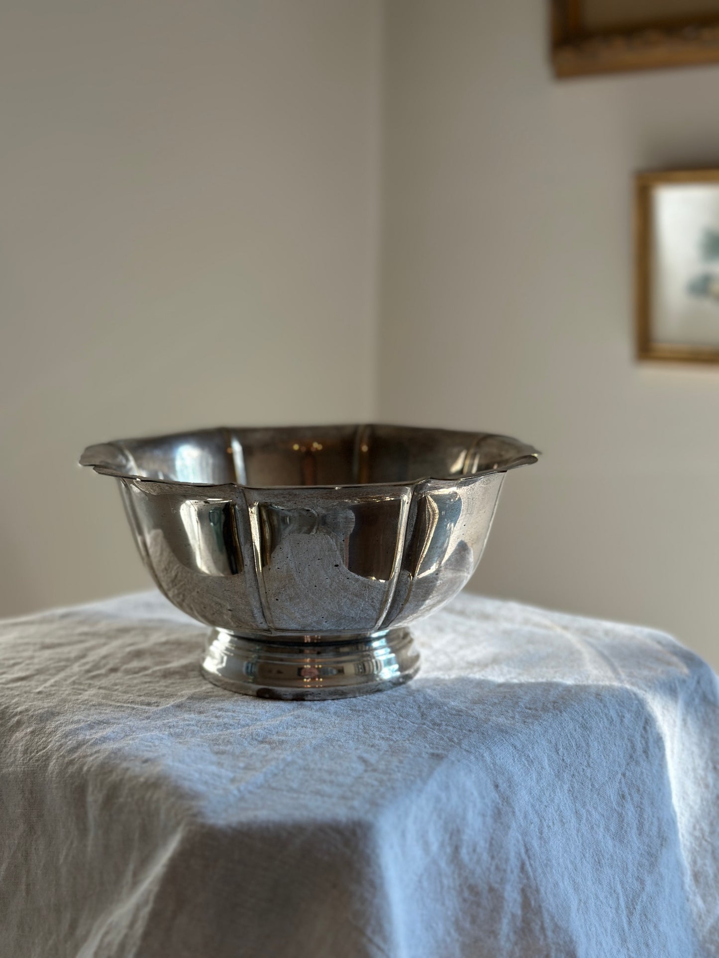 32 oz Scalloped Rim Silver Plate Bowl