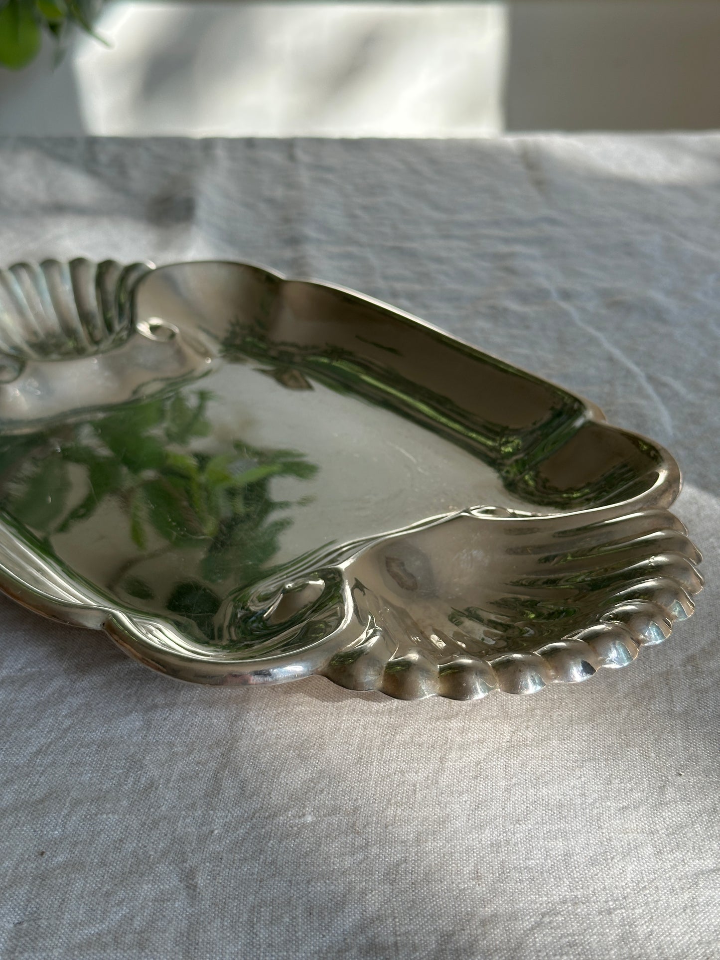 Art S Co Silver Plate Shell Tray