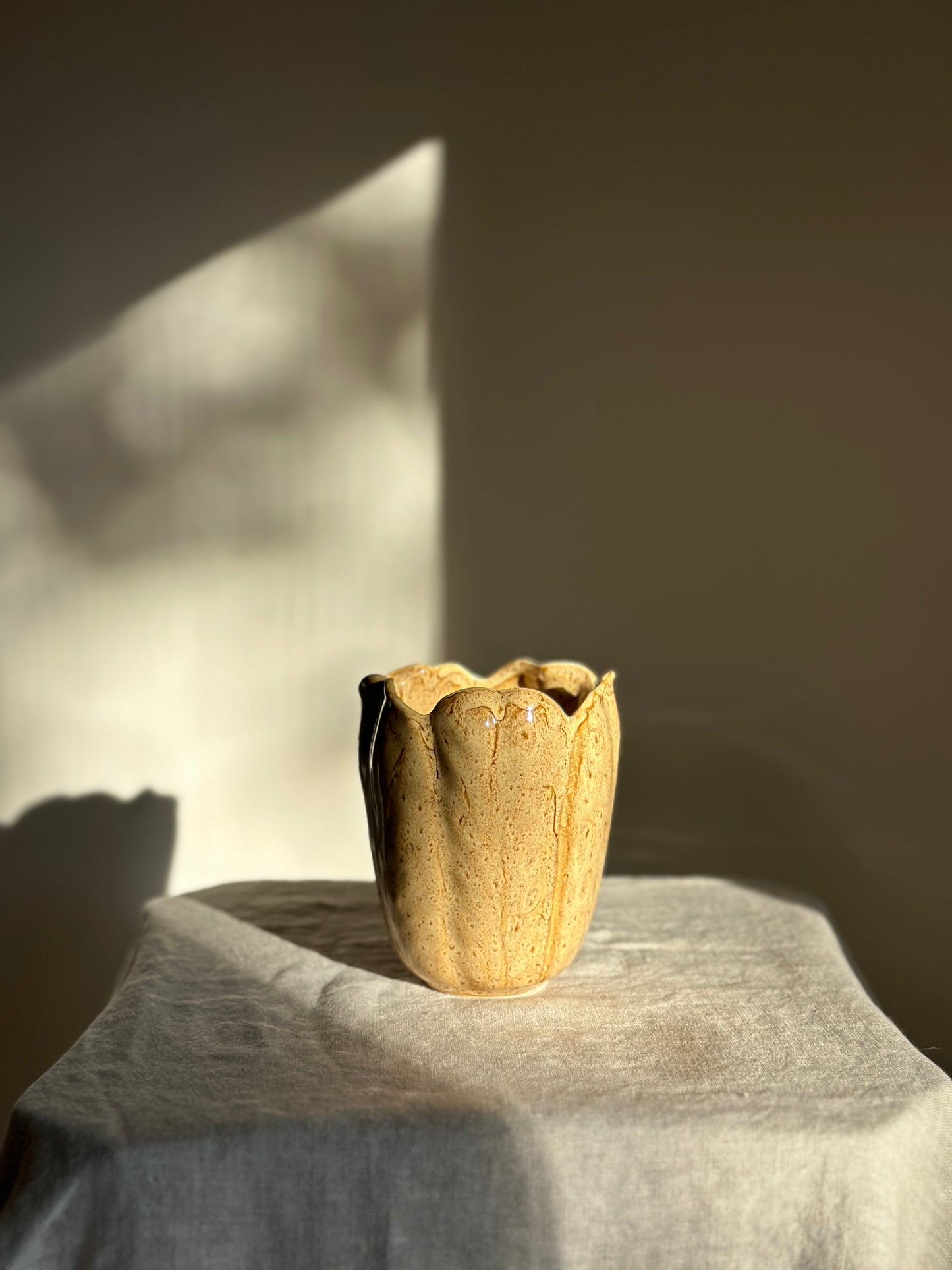 12 oz Organic Floral Pottery