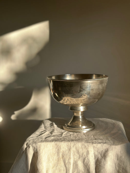 64 oz Silver Plate Pedestal