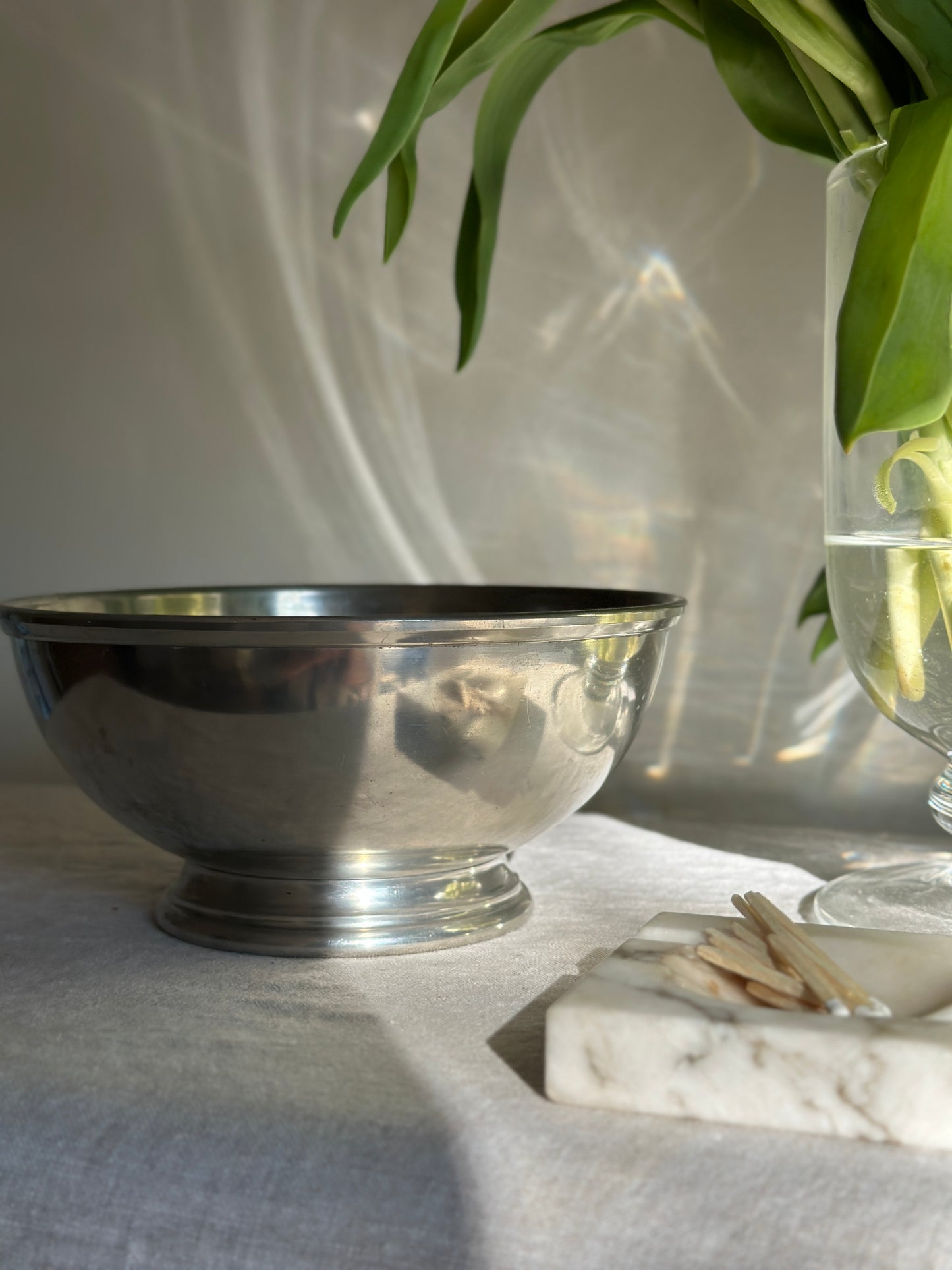 Pewter Bowl, Williamsburg Stamp (32 oz)