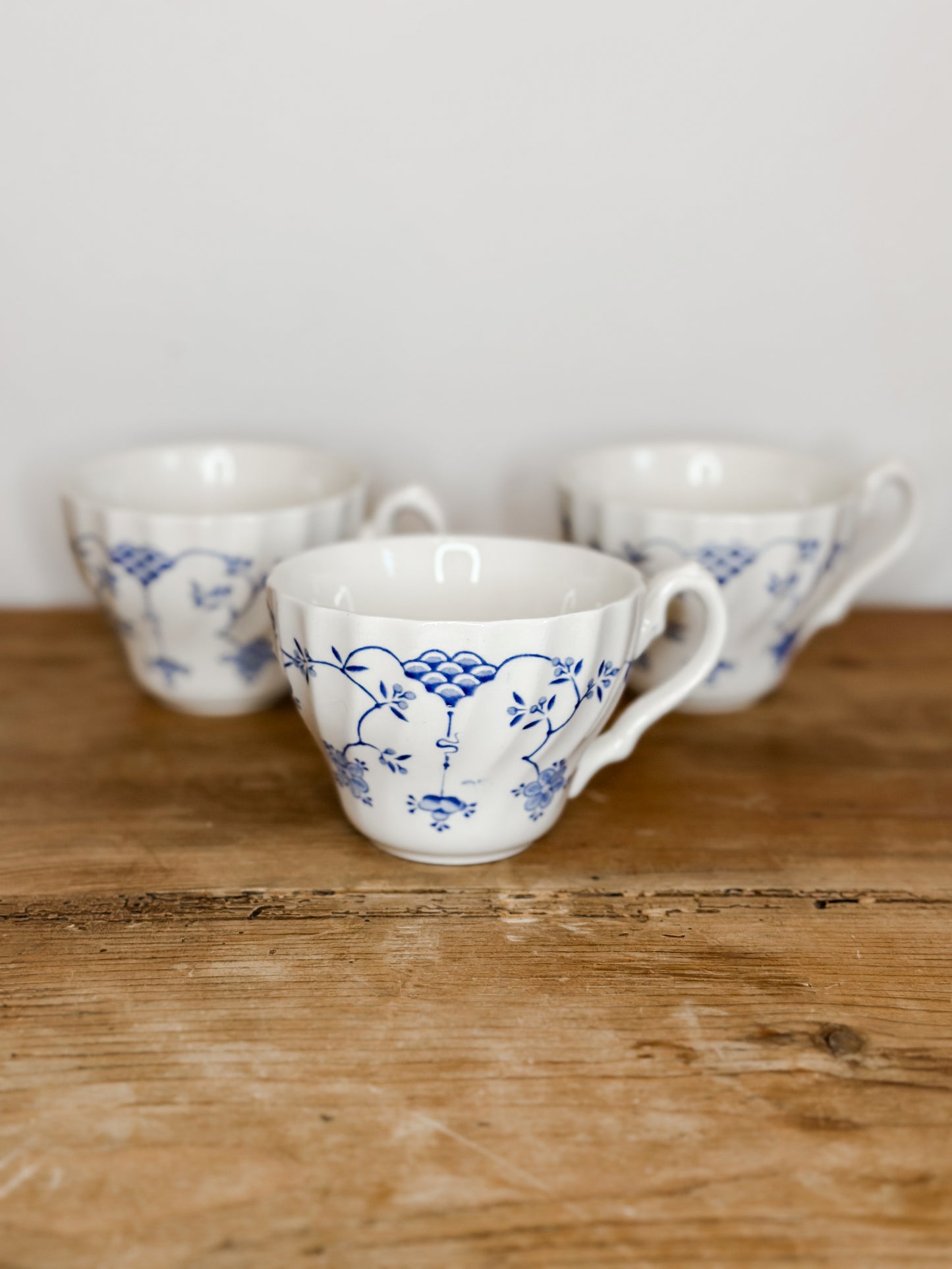 English Blue/White Teacup SET