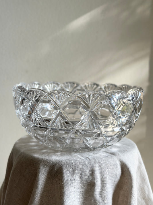 Scalloped Edge Glass Bowl