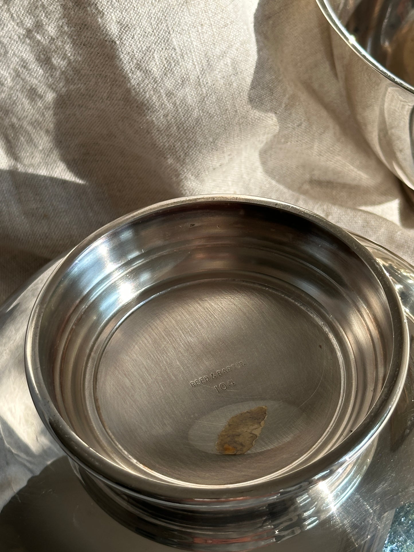 48 oz Silver Plate Bowl, Reed & Barton 8.5