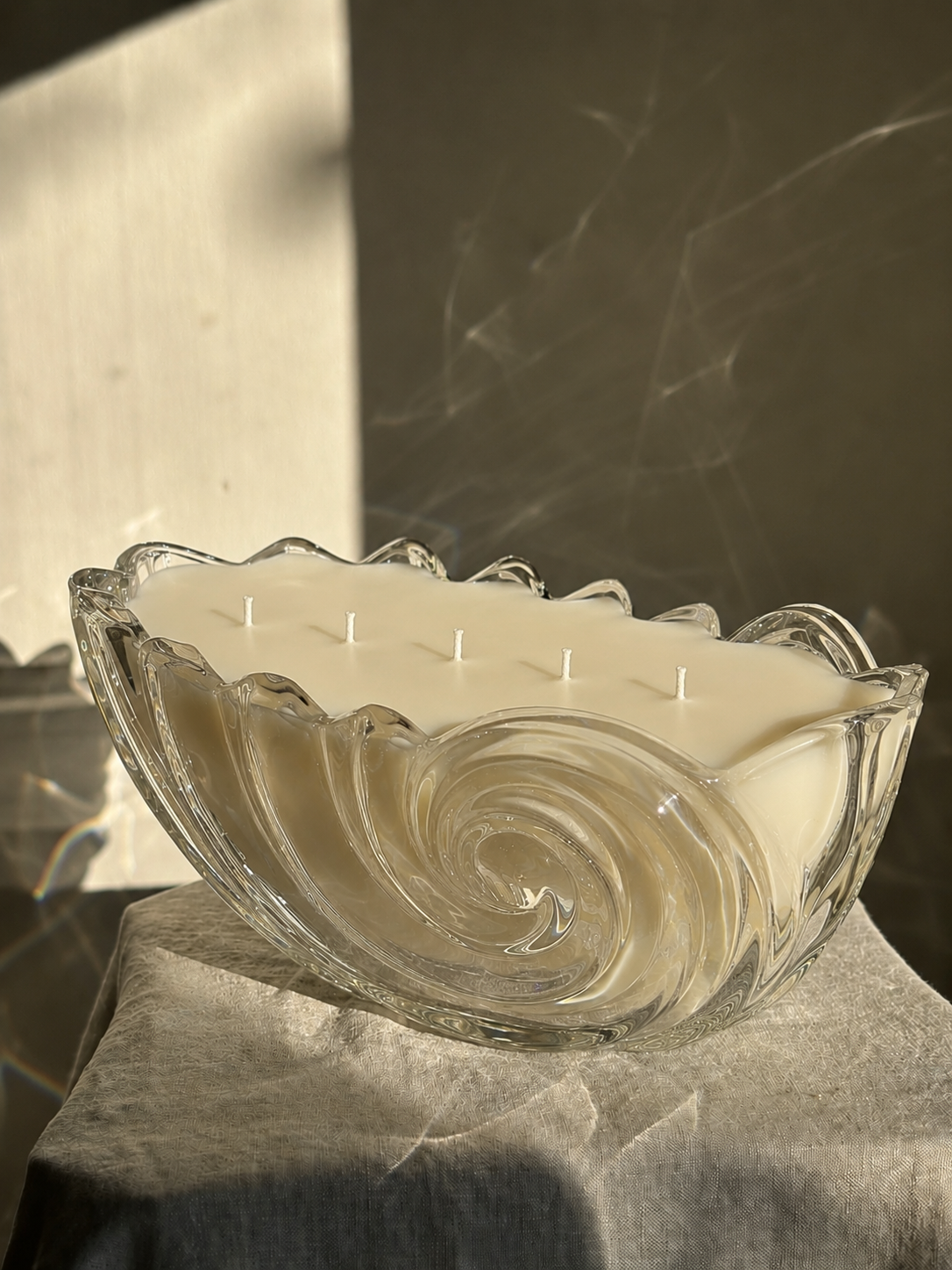96 oz Brilliant Crystal Nautilus Shell Bowl
