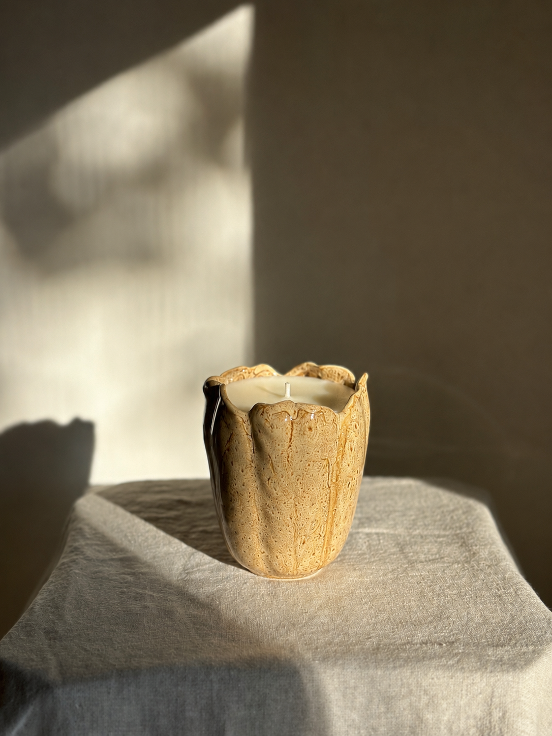 12 oz Organic Floral Pottery