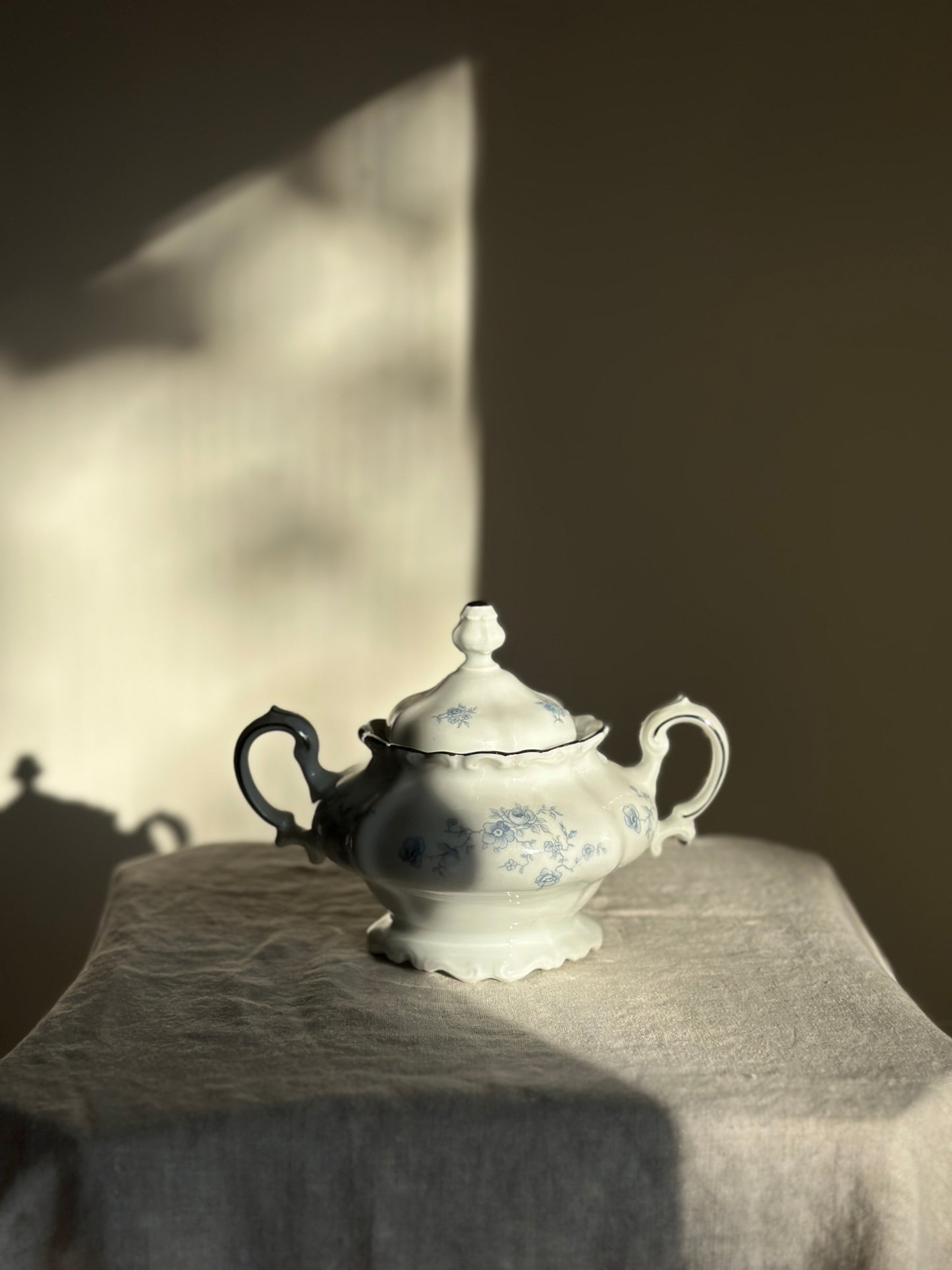 16 oz Blue and White Sugar Bowl, German