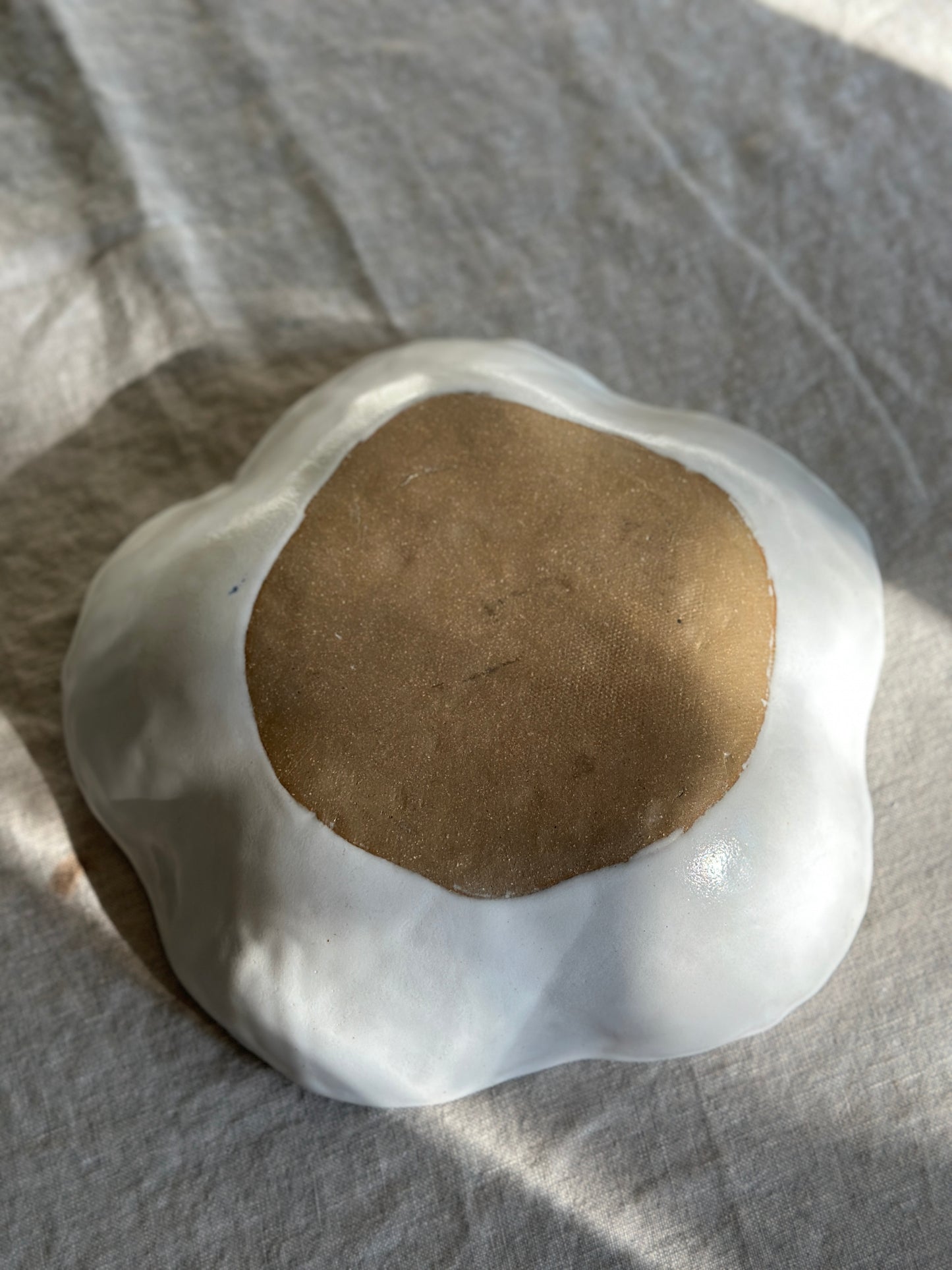 42 oz Glazed Ruffle Bowl